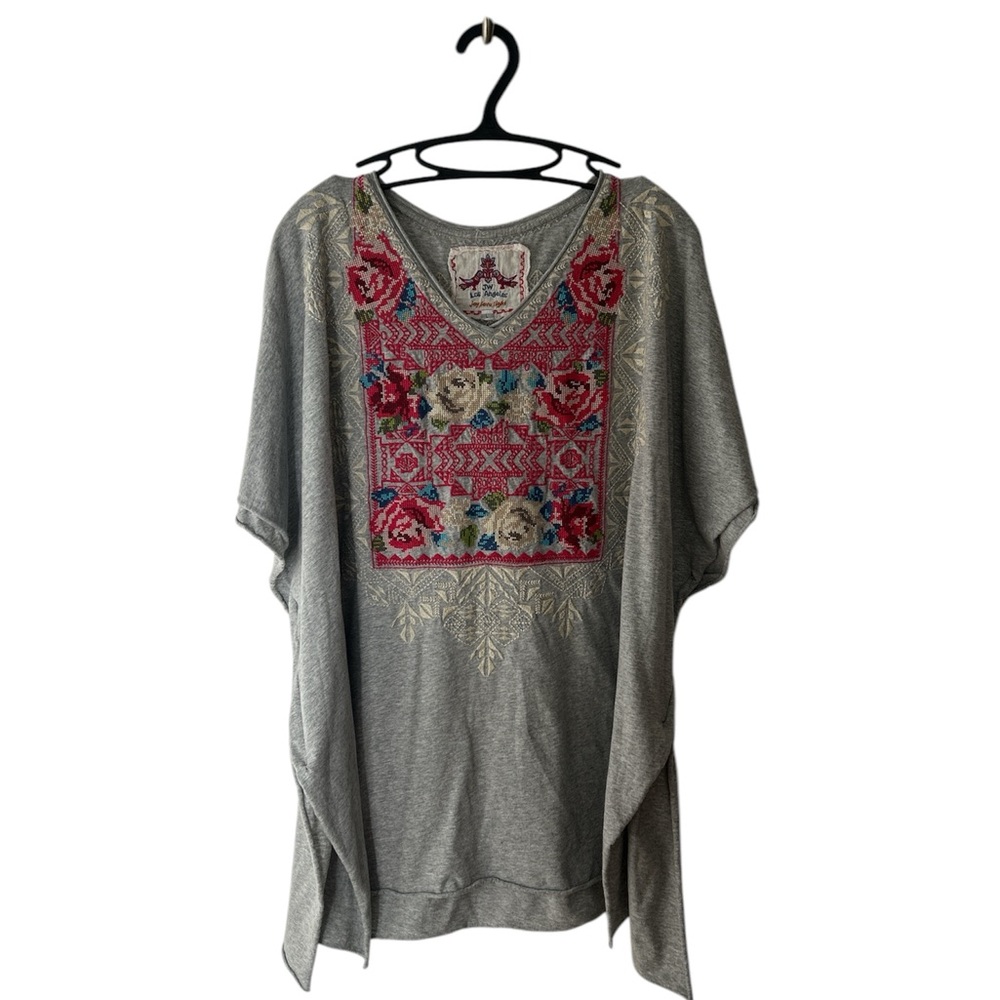 Johnny Was Gray Embroidered Boho Poncho Top, JW Los Angeles, Large